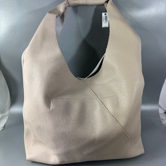 NWT Babana Republic Vegan Leather Slouchy Tote - Picture 6 of 16